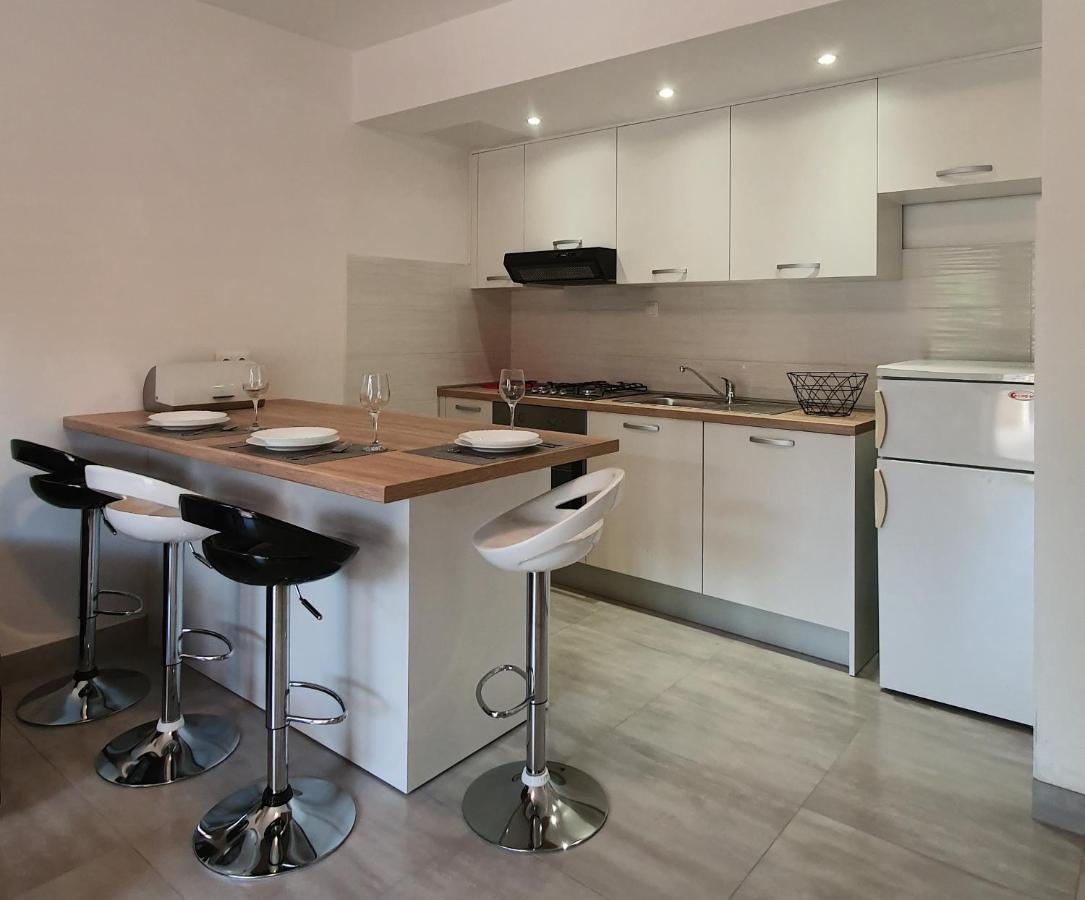 Apartments Grskovic G. Setaliste Шіло Екстер'єр фото